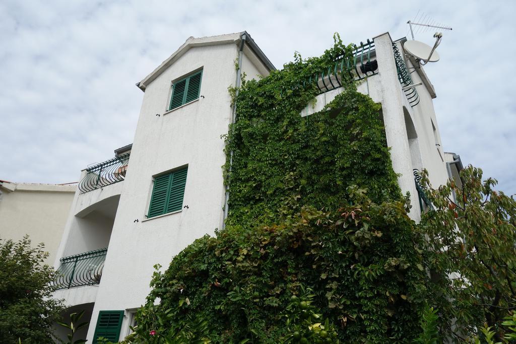 Apartments Nada Vodice Zimmer foto