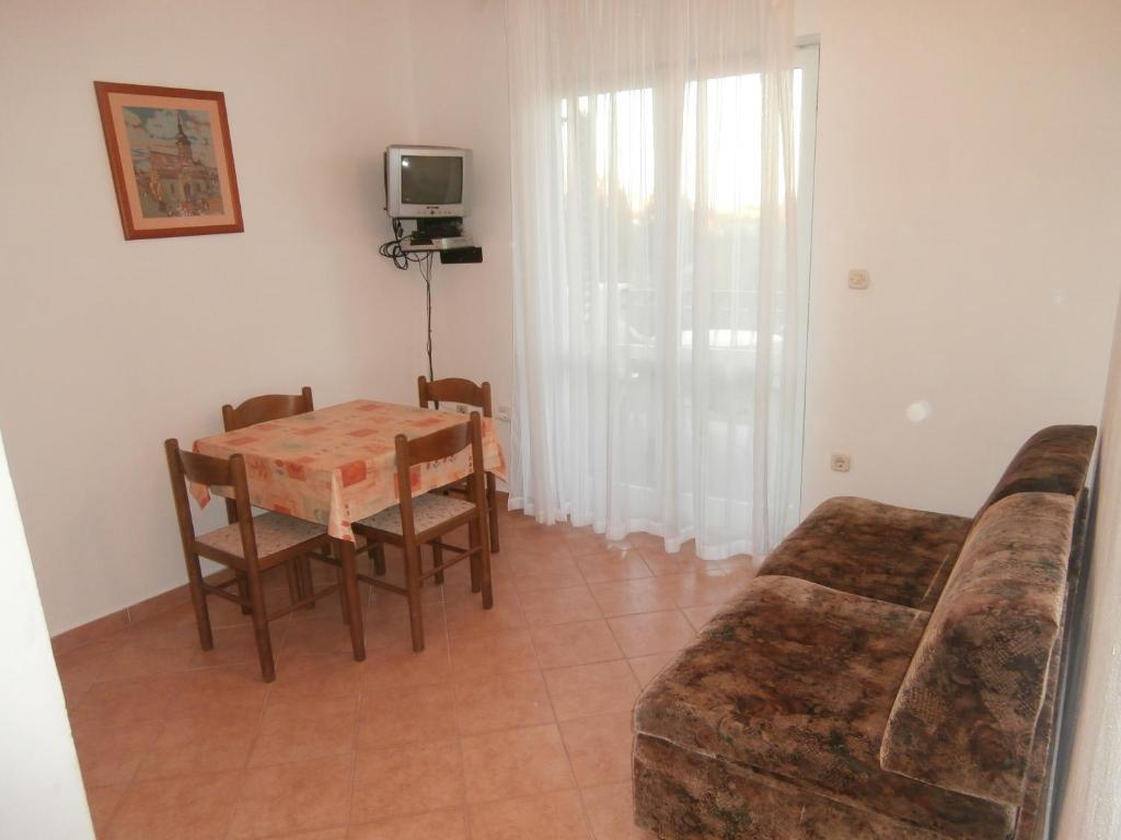 Apartments Nada Vodice Zimmer foto